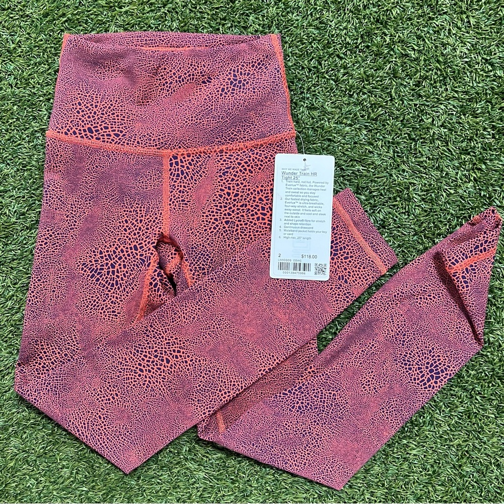 Lululemon Wunder Train HR Tight 25” - Size 2